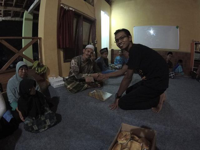 &#91;FR&#93; Buka Puasa Bersama Panti Asuhan Asy-Syarif