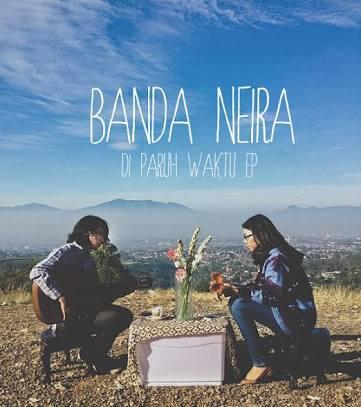 Lirik Aneh Banda Neira