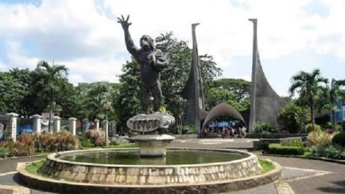 Hari Pertama Lebaran, Kebun Binatang Ragunan Dikunjungi 8 Ribu Lebih Wisatawan