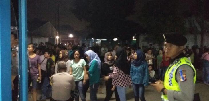 Buruh Pabrik Mengamuk Lantaran THR Rp 100 Ribu