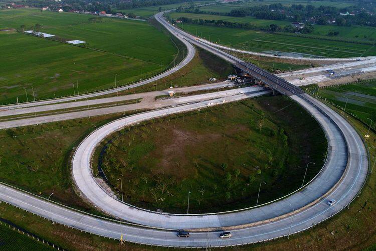 Netizen Malaysia Puji Pembangunan Tol Trans-Jawa