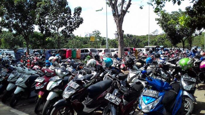 Parkir IRTI Monas Penuh, Pengelola Siapkan Lahan Parkir Alternatif