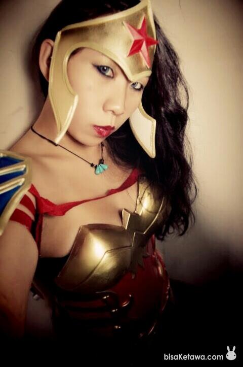 Gimana Cantiknya Kalau Cewek Asia Jadi Wonder Womann ????