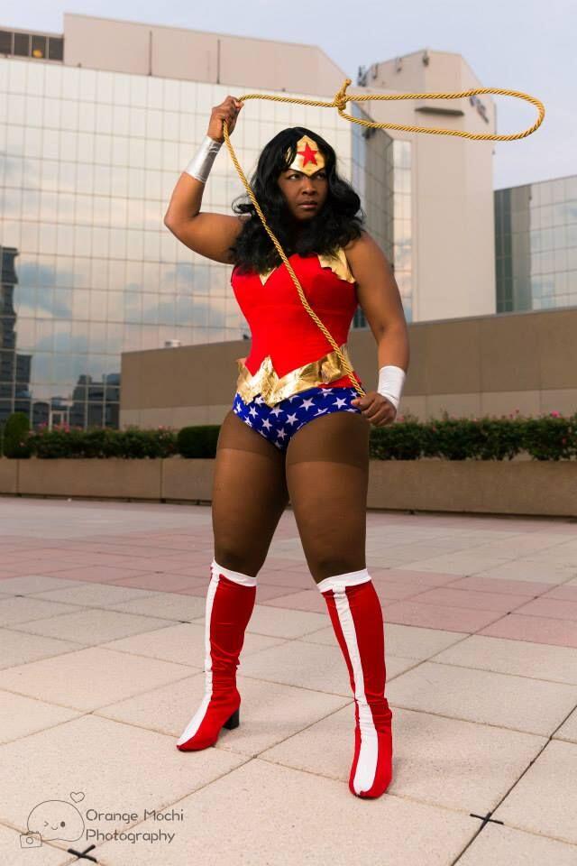Gimana Cantiknya Kalau Cewek Asia Jadi Wonder Womann ????