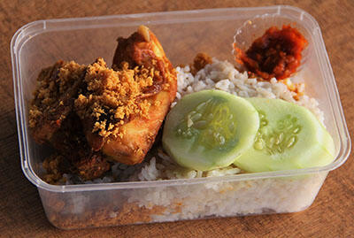 Catering, Nasi Kotak, Tumpeng, Nasi Kuning, Keroyokan, Surabaya & Sidoarjo Bu Rizma