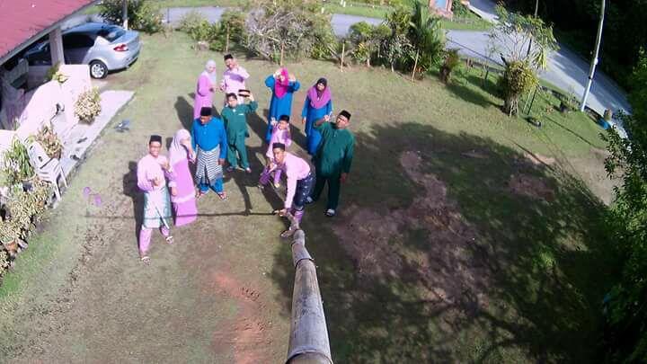 7 Gaya foto keluarga pas lebaran #antiMainstream