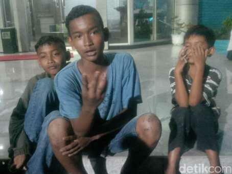Kisah 3 Bocah Pergi Pulang Ogan Ilir-Jakarta untuk Jenguk Nenek dan Ibunda.