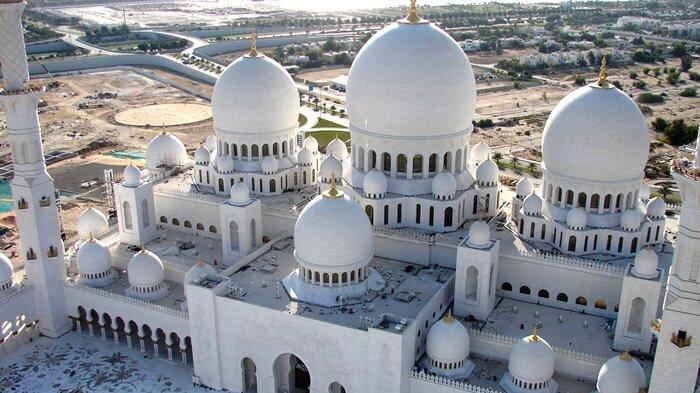 Ini Masjid Fenomenal di Abu Dhabi Bernama 'Mariam Umm Eisa'