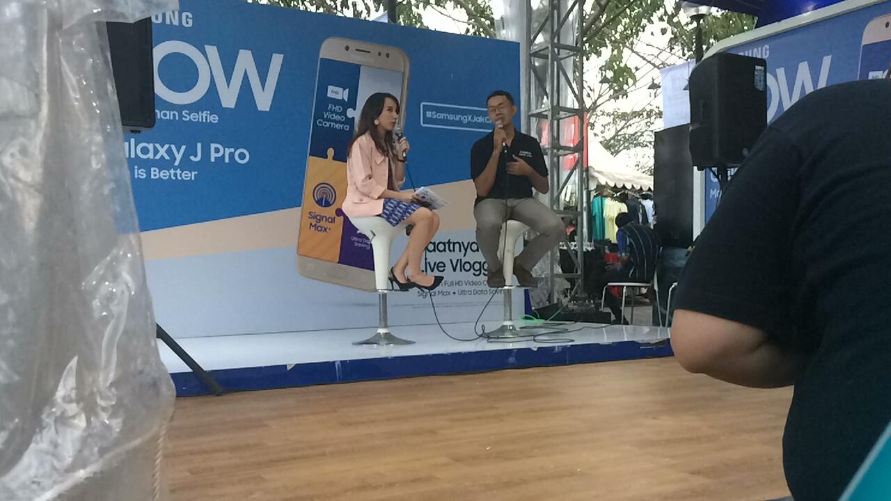 &#91;FR&#93; Ngabuburit Seru bareng Jakcloth Surabaya di Booth Samsung with Kaskus