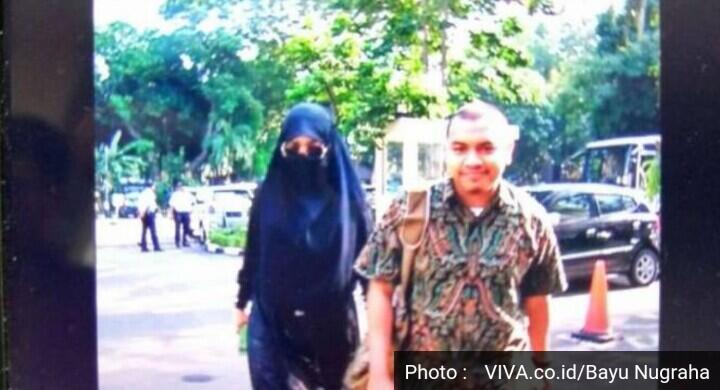 Firza Husein Ingin Penyebar Foto dan Chat Mesum Ditangkap