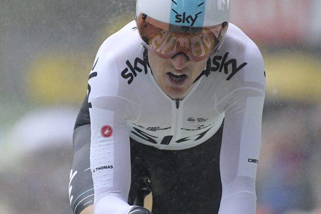 Jersey Skinsuit Team Sky, Legal namun Kontroversial