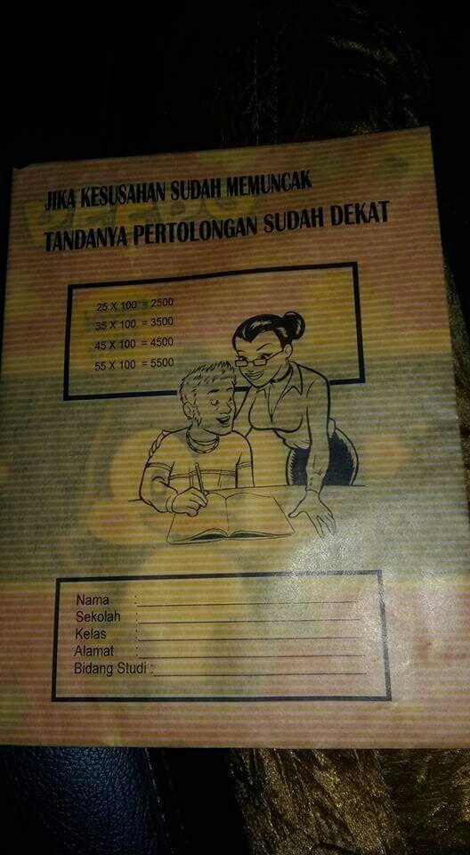 Beredar sampul buku terindikasi porno, netizen prihatin