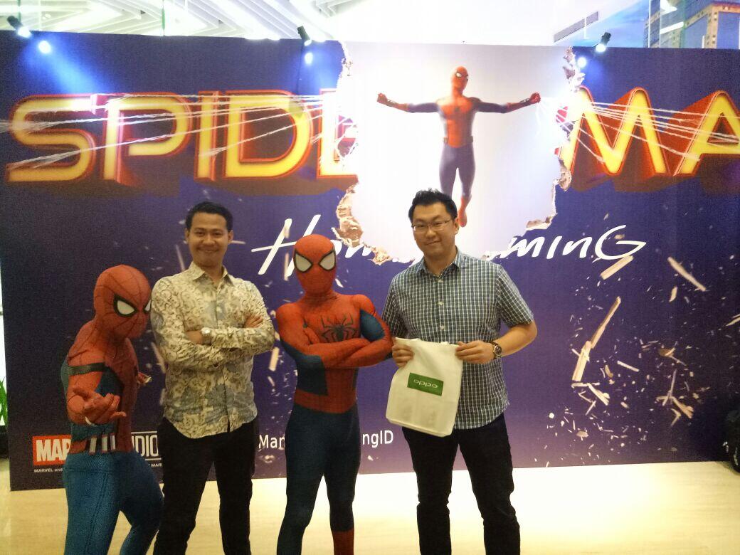 &#91;FR&#93; Gala Premiere Film Spider-Man : Homecoming. Wohooo!