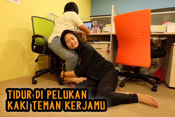 21 Spot yang Bisa Kamu Jadikan Tempat Tidur di Kantor