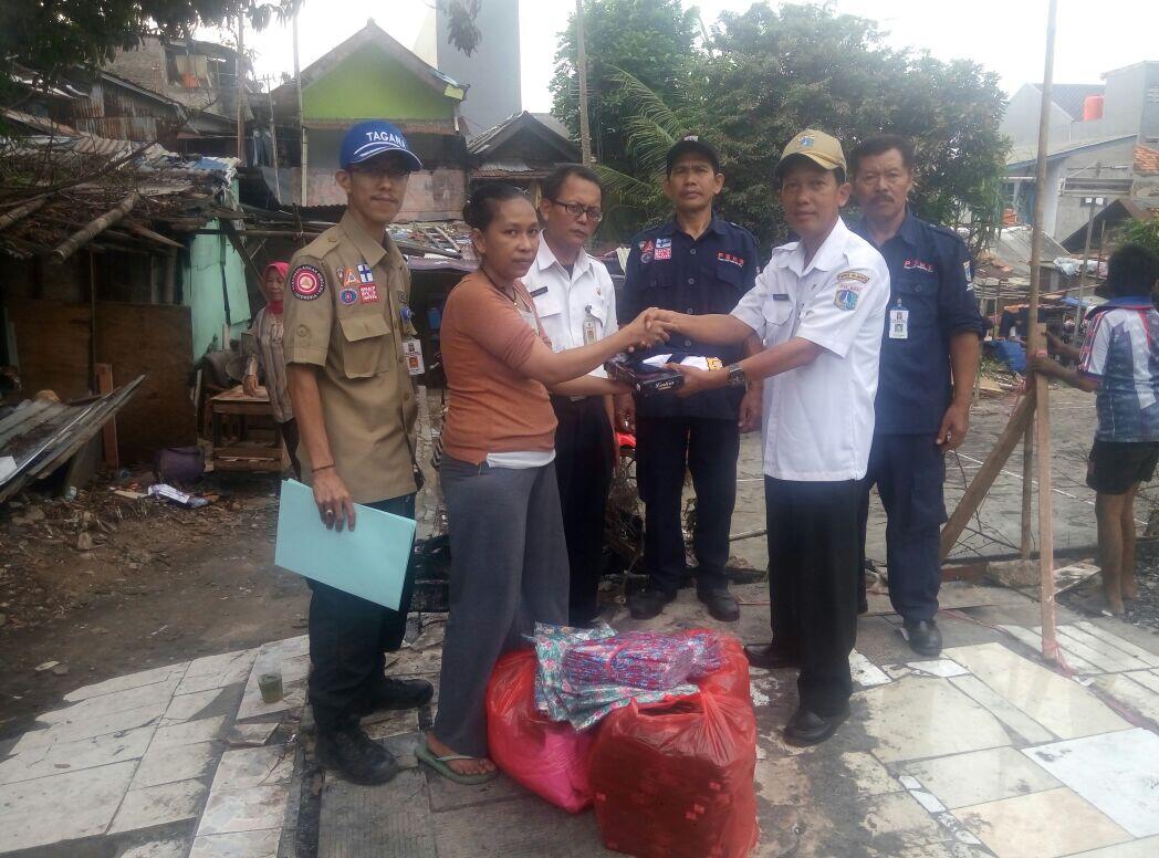 Kebakaran Menteng Atas, PSKB Distribusikan Bantuan