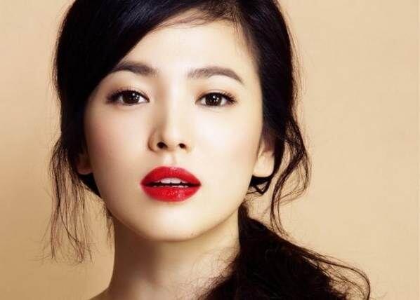 Artis Cantik Korea, Song Hye Kyo, Bakal Menikah dengan Song Joong Ki Oktober Nanti