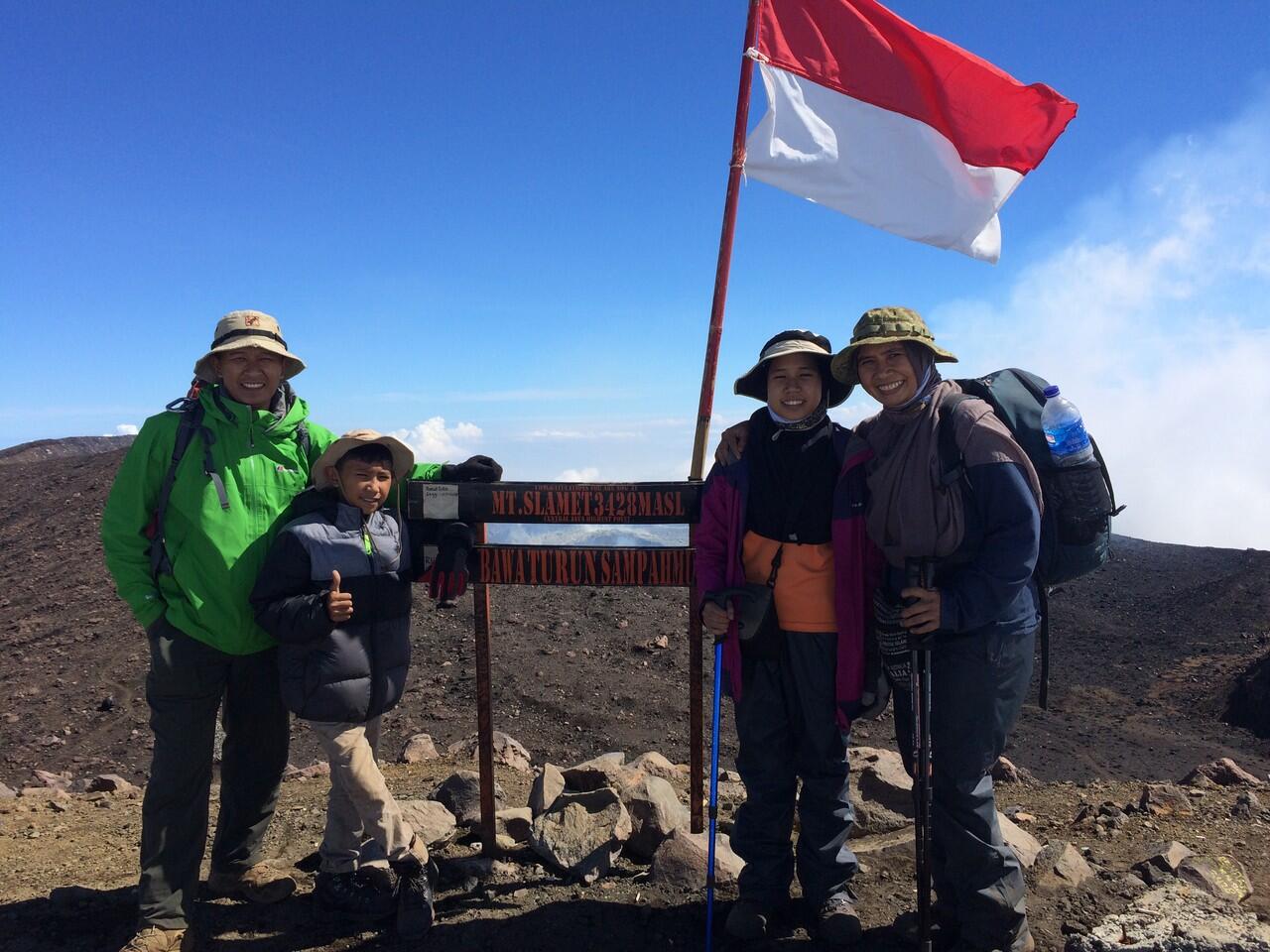 Liburan &amp; Petualangan keluarga ke Gunung Slamet