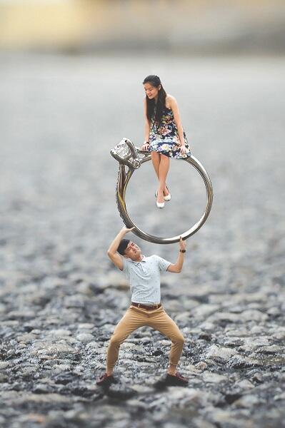 Foto Pre Wedding Unik Ini Mengusung Konsep Thumbelina