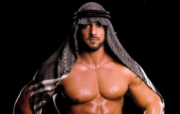 Kontroversi bom di London yang menjatuhkan karir pegulat WWE Muhammad Hassan