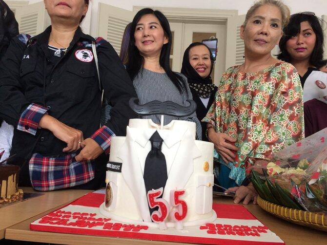 Djarot: Memang Wong Ndeso, Makannya Telo