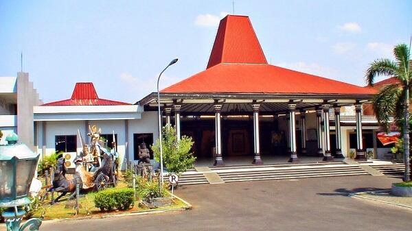 5 Destinasi Liburan Bersejarah Yang ada di Semarang