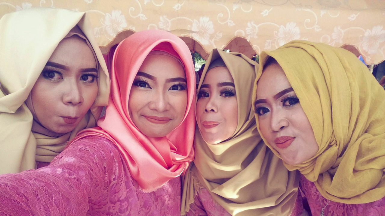 Rezeki dibalik Sahabat Cantik