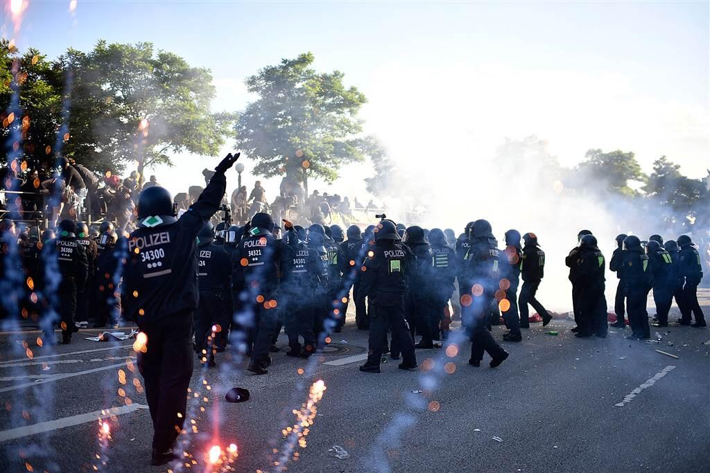 76 Polisi Terluka dalam Kerusuhan Jelang KTT G20 di Hamburg