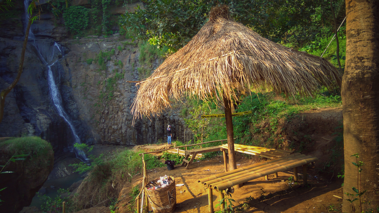 Jurug Gringsing, Pesona Air Terjun Di Perbatasan Pacitan-Ponorogo