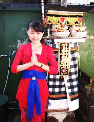 Symbols of Bali, Learn all about canang sari and Balinese black and white