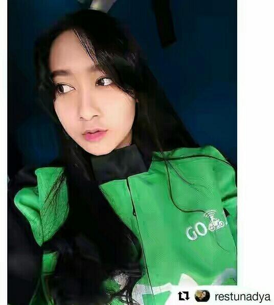 Sopir Ojek Online Dibawah Ini Pasti Bikin Kamu Baper