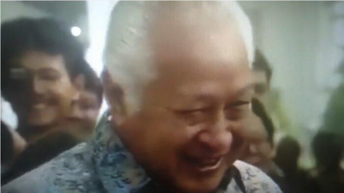 Ketika Presiden Soeharto Ditanya Anak SD 'Kok Presiden Cuma Satu',Netizen Malah Ngeri