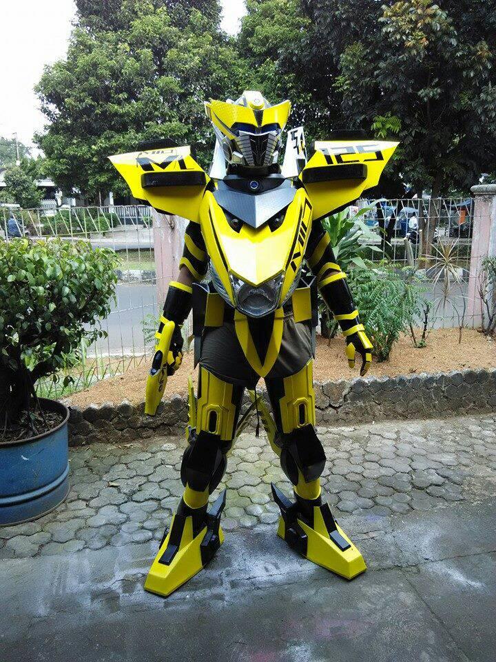 DIcari - pembuat robot Transformer
