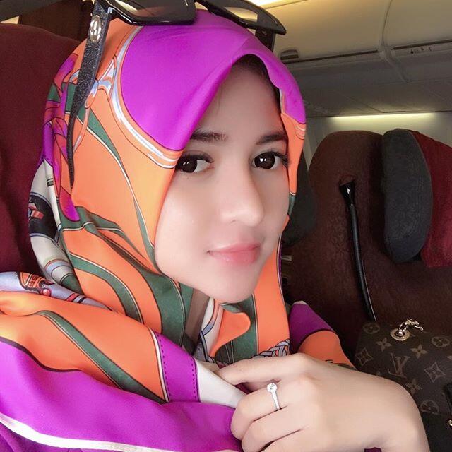 Aldira Chena SUPER IGO ++ Kecantikannya bikin agan lumer