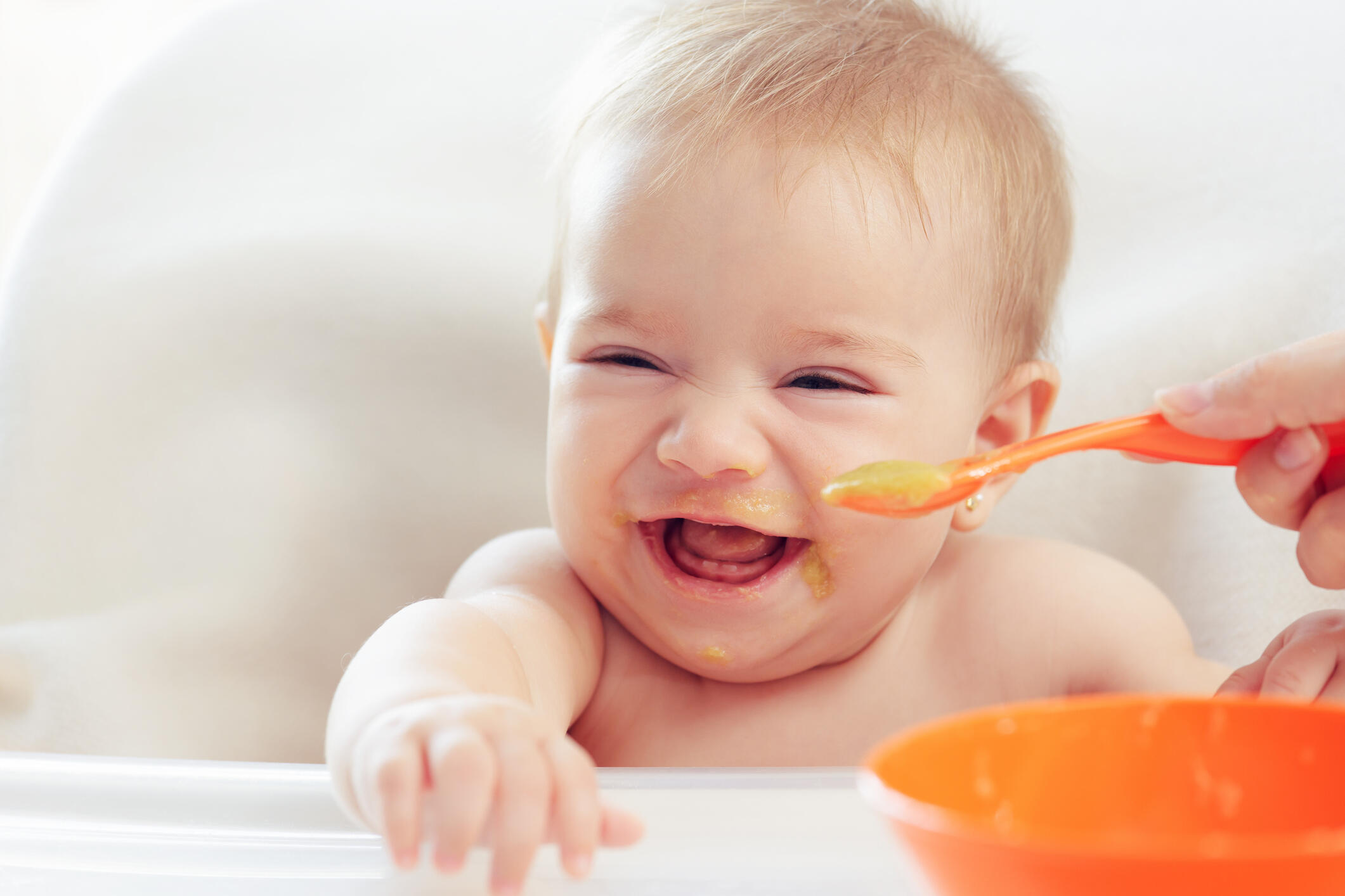 Snacking, Cukupi Gizi Sekaligus Latih Kemandirian Bayi