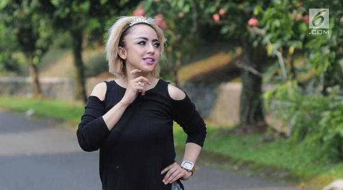 Langsing, Regina Eks Farhat Abbas Bikin Pangling