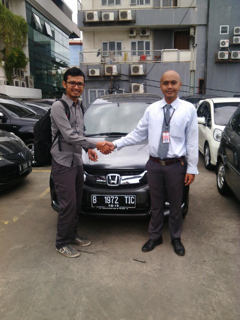 FITUR DAN SPESIFIKASI HONDA BR-V 1.5