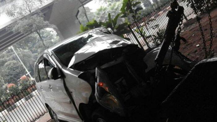 Usai Tabrak Lari Driver Gojek, Pengemudi Avanza ini Langsung Alami Musibah