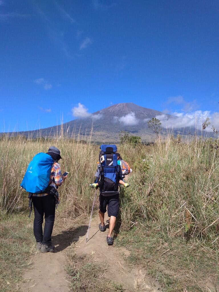 Camping mengisi Liburan di Kawasan Rinjani