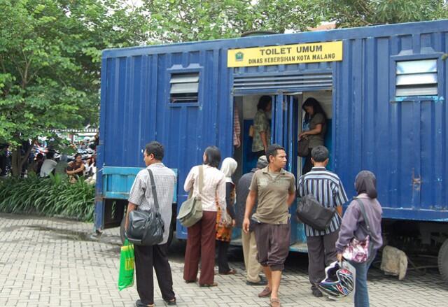 Yang Sering dialami dan difikirkan jika menggunakan Toilet Umum