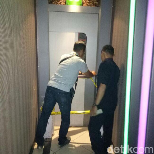 Rumah Karaoke di Kediri Digerebek, Polisi: Terkait Tari Telanjang