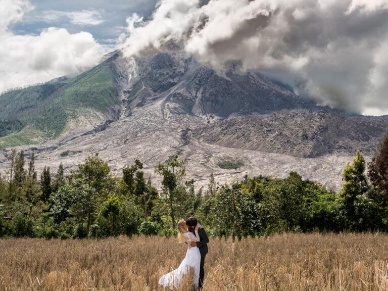 Jangan Baper Foto pre-wedding di Pasangandi 16 negara, hebohkan dunia