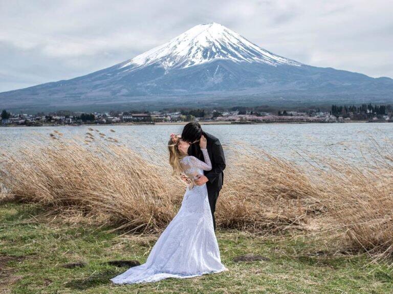 Jangan Baper Foto pre-wedding di Pasangandi 16 negara, hebohkan dunia