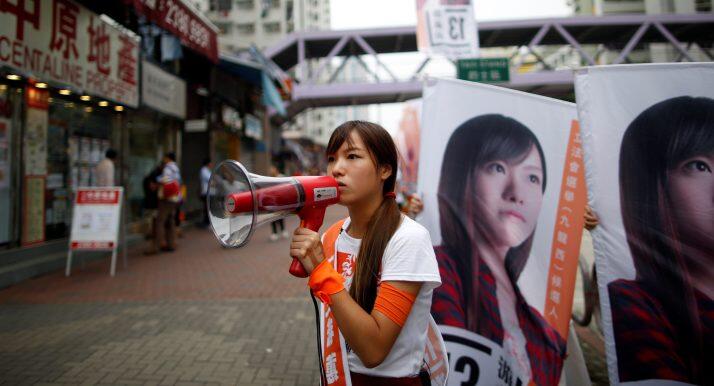 Joshua Wong &amp; Yau Wai-ching: Kaum Muda Hong Kong Bangkit dalam Politik