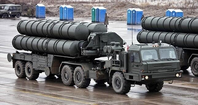 Turkey agrees to $2.5 billion deal for four S-400 SAM systems
