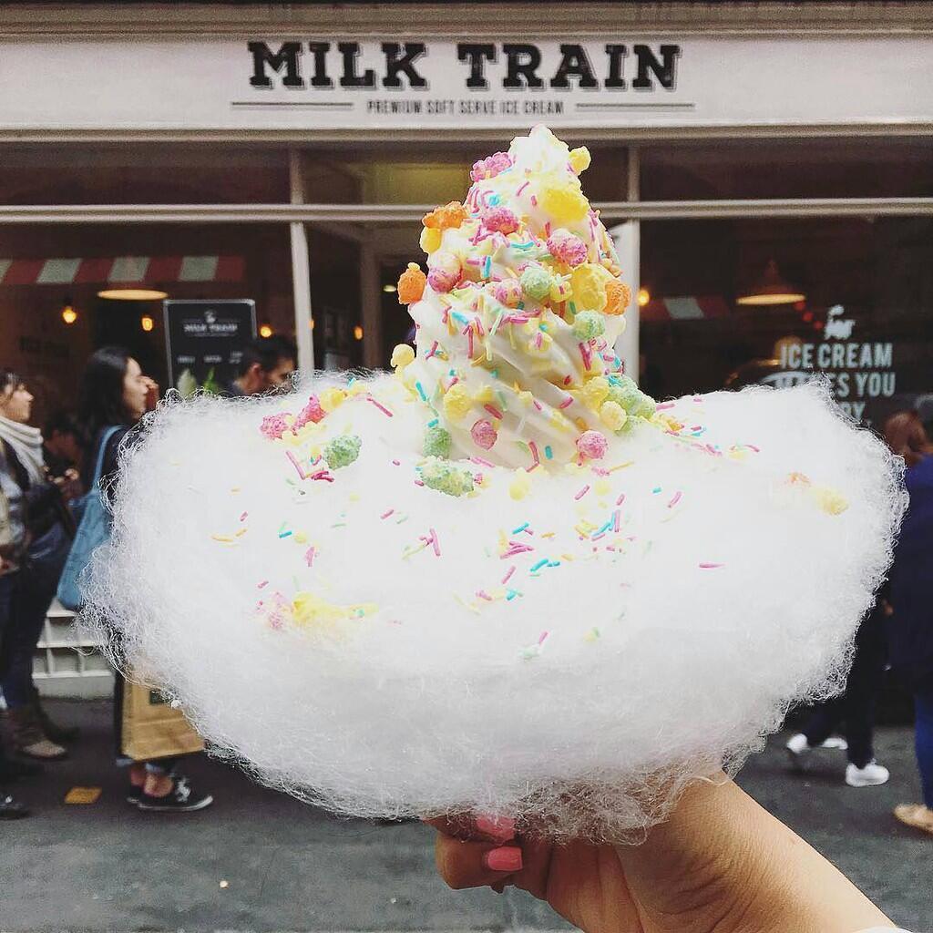 Kini Ada Es Krim Berbentuk Awan yang Menggemaskan