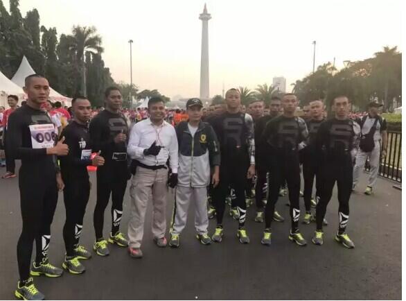Kapolri Melepas 10 Ribu Peserta Bhayangkara Run 2017 di Monas