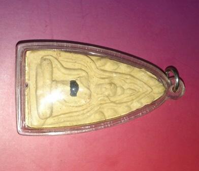 Amulet Thailand untuk pengasihan, daya pikat, kerejekian dll (MAHAR EKONOMIS/MUMER)