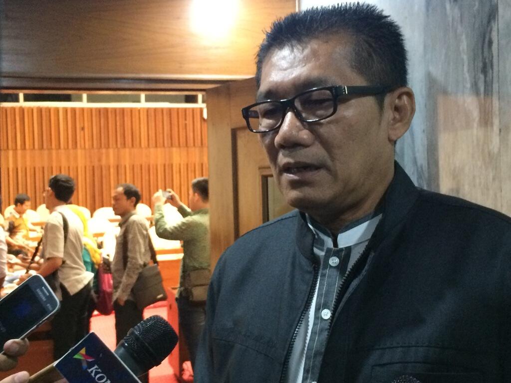 Pansus Angket Pertanyakan Kepegawaian Penyidik KPK
