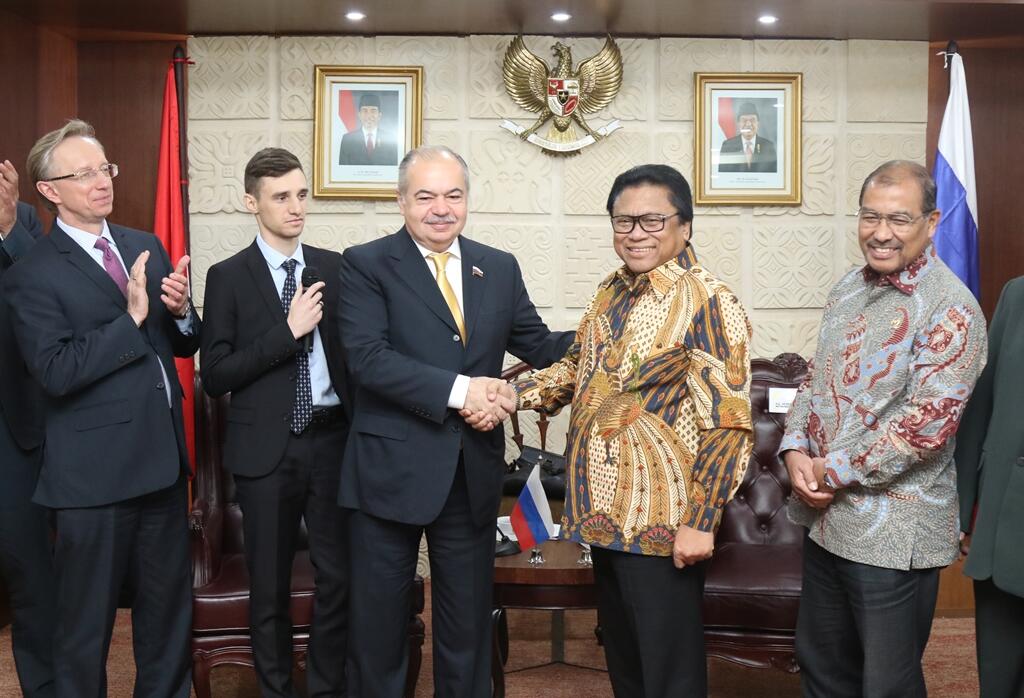 Oesman Sapta Ajak Rusia Berinvestasi di Pertambangan Indonesia
