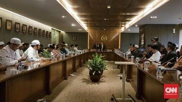 HTI Sebut Rezim Jokowi Anti-Islam